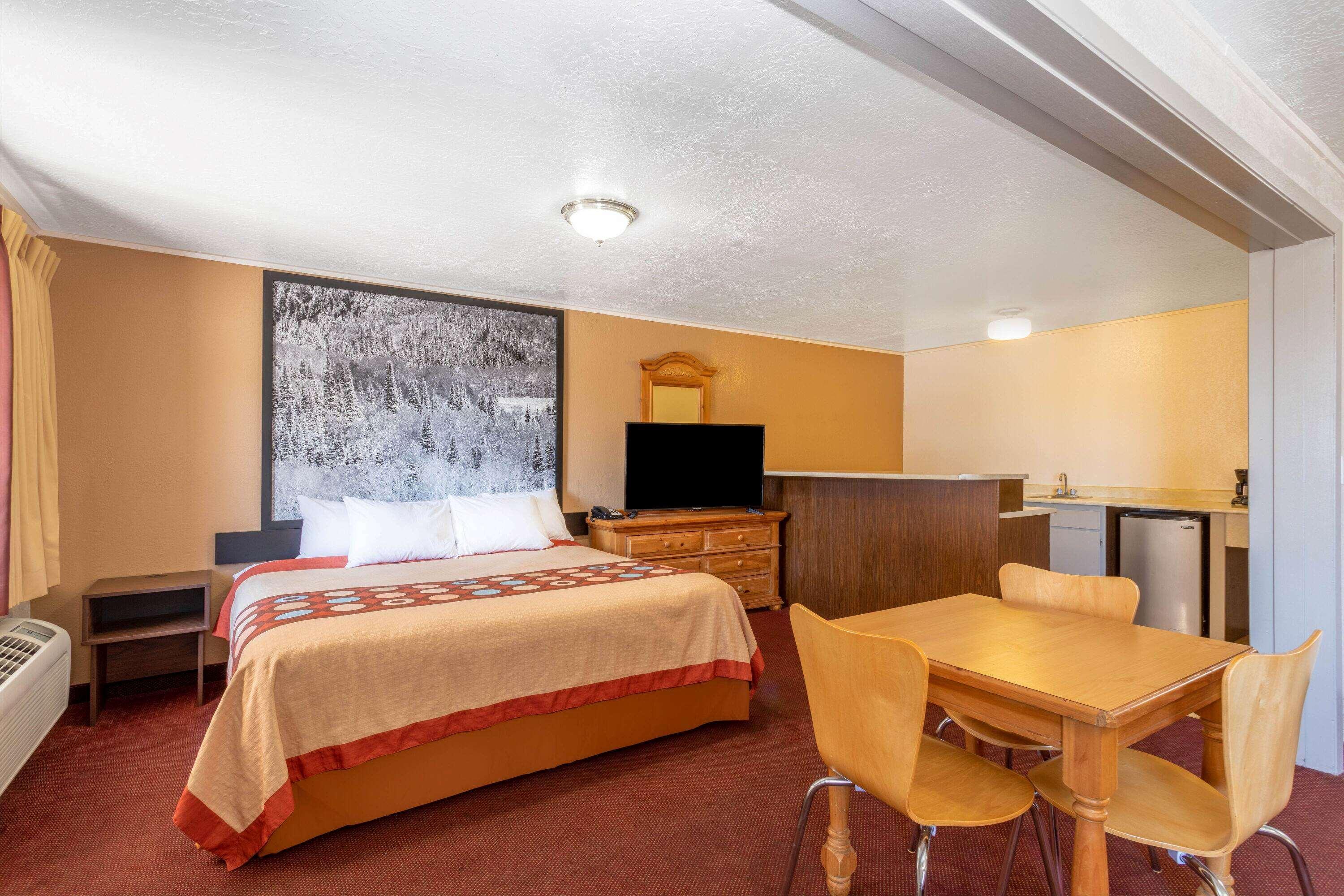 Super 8 By Wyndham Evanston Extérieur photo