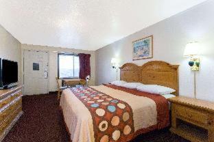 Super 8 By Wyndham Evanston Chambre photo